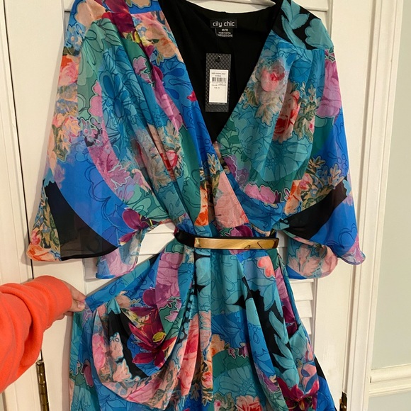 New Citi Chic Cocktail Dress - Picture 3 of 4